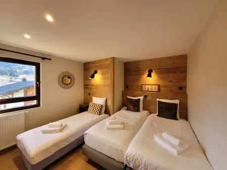 Chalet familial rénové, proche centre, capacité 12, parking, WiFi - Photo 11