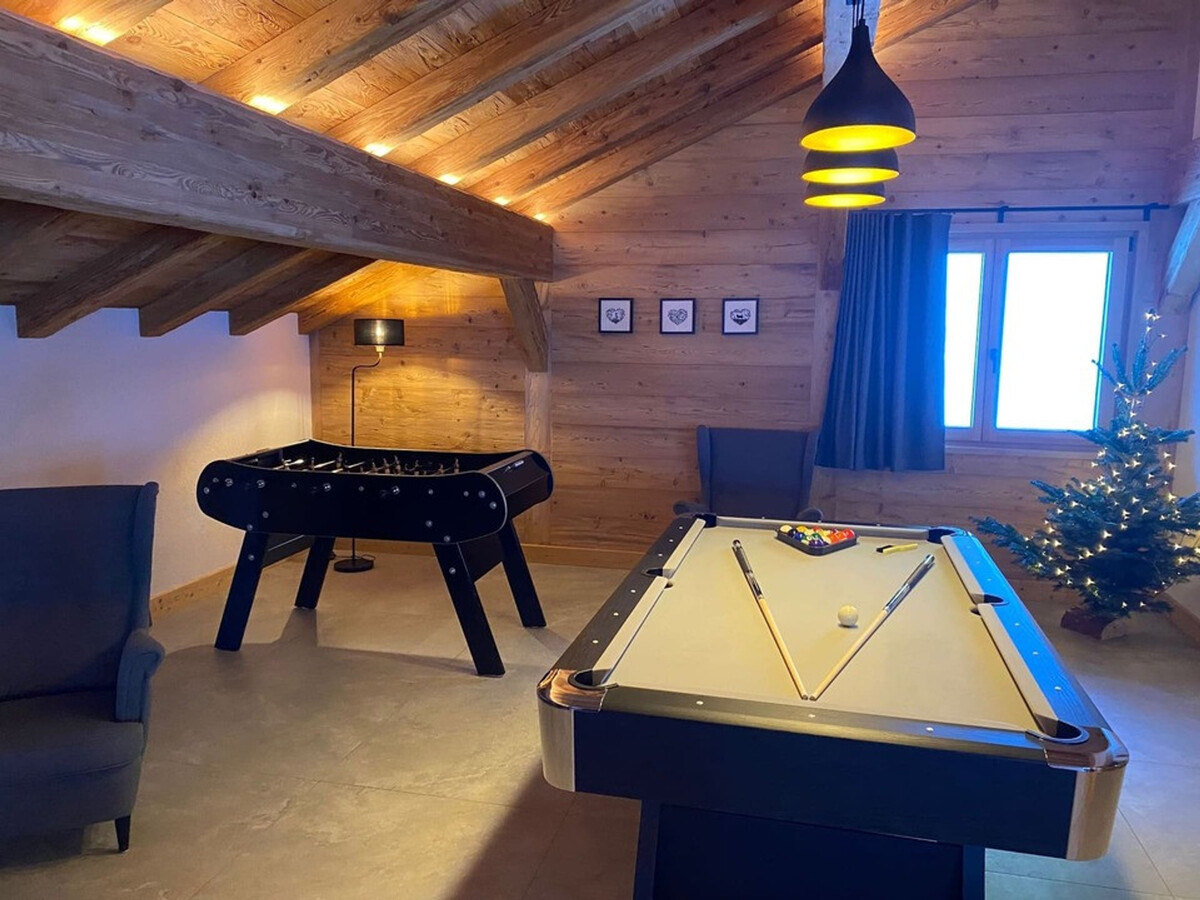 Chalet Au Bon Vieux Temps – 15 pers, jacuzzi & sauna - Photo 6