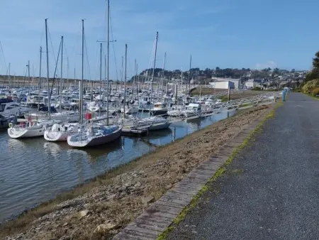 Maison mitoyenne avec jardin près des plages, animaux acceptés - Photo 20