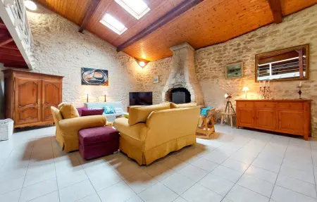 Maison de campagne 10 personnes avec piscine bois : photo 10