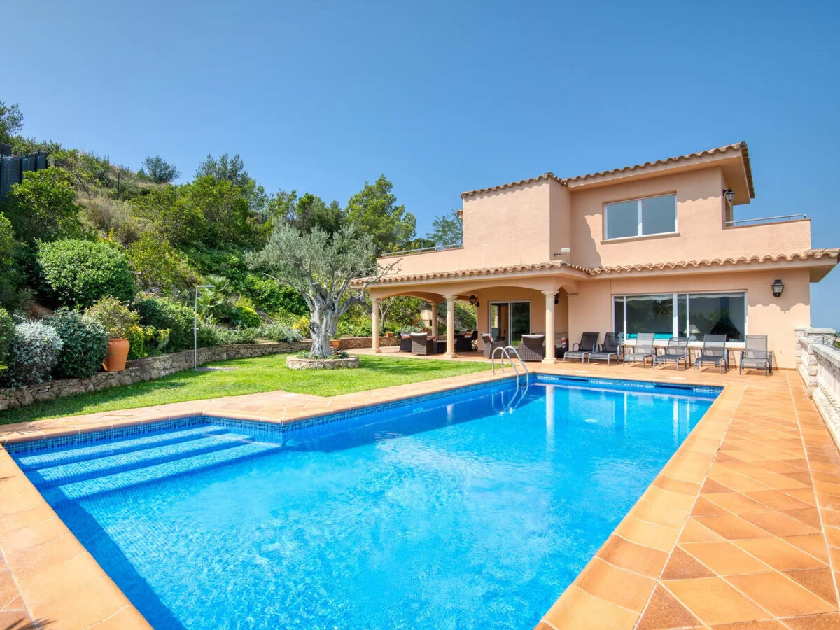 Villa méditerranéenne 5 chambres, piscine privée et vue mer à Begur - Photo 2