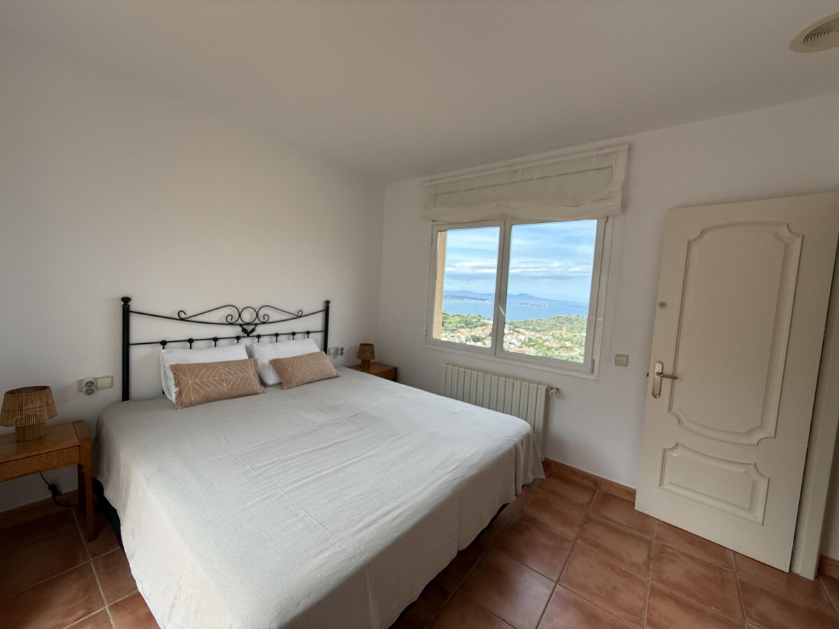 Villa méditerranéenne 5 chambres, piscine privée et vue mer à Begur - Photo 25