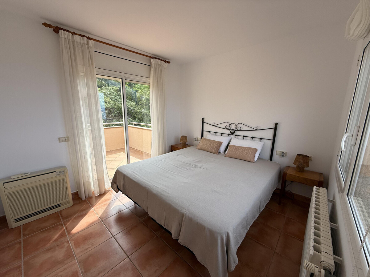 Villa méditerranéenne 5 chambres, piscine privée et vue mer à Begur - Photo 26