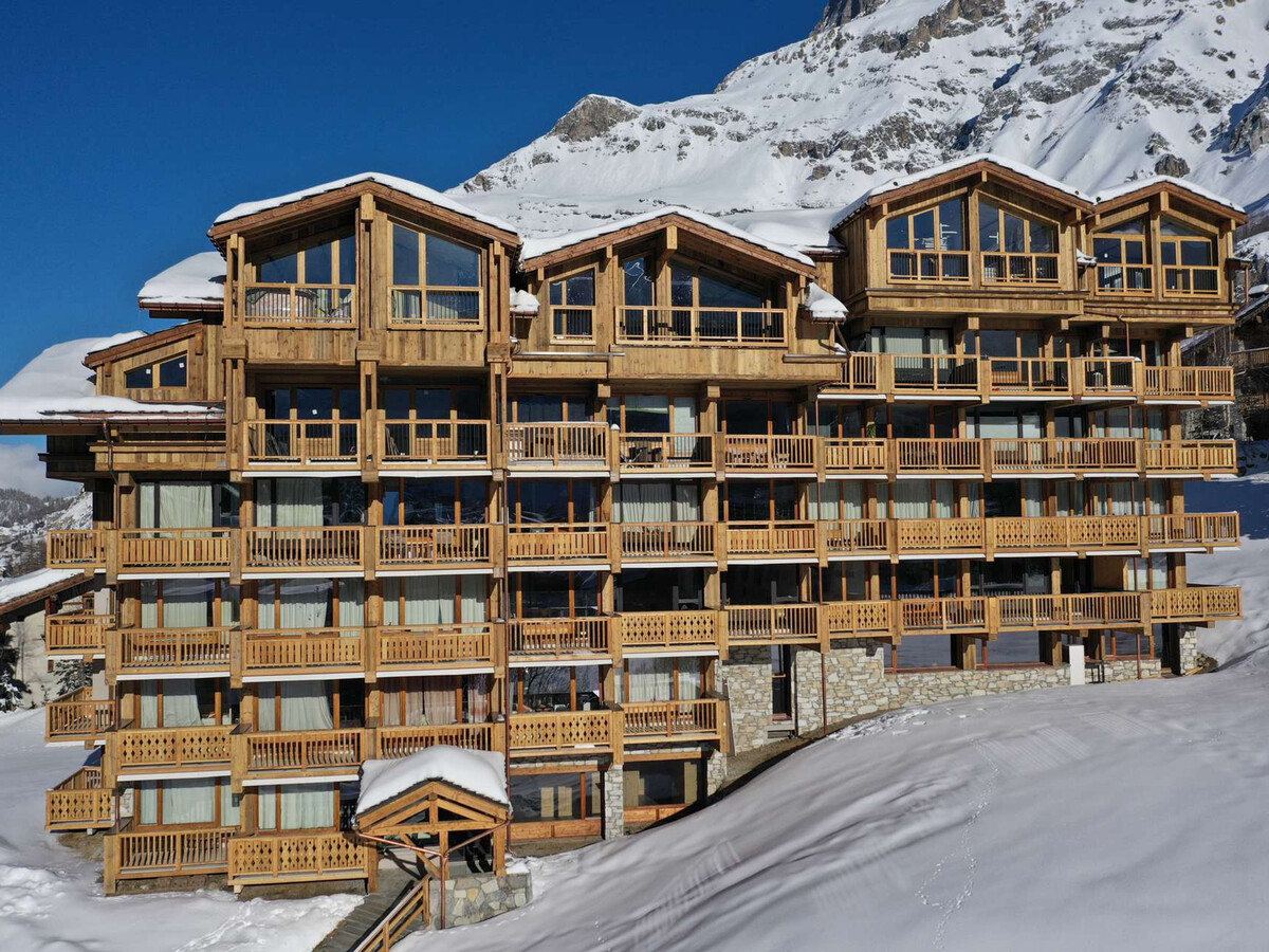Appartement neuf 130m² avec cheminée et home cinéma à Val-d'Isère - Photo 18