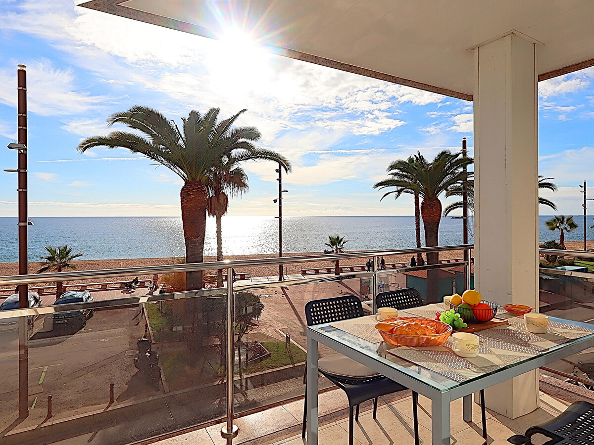 Diamonds Sea View, appartement face mer à Lloret de Mar - Photo 1