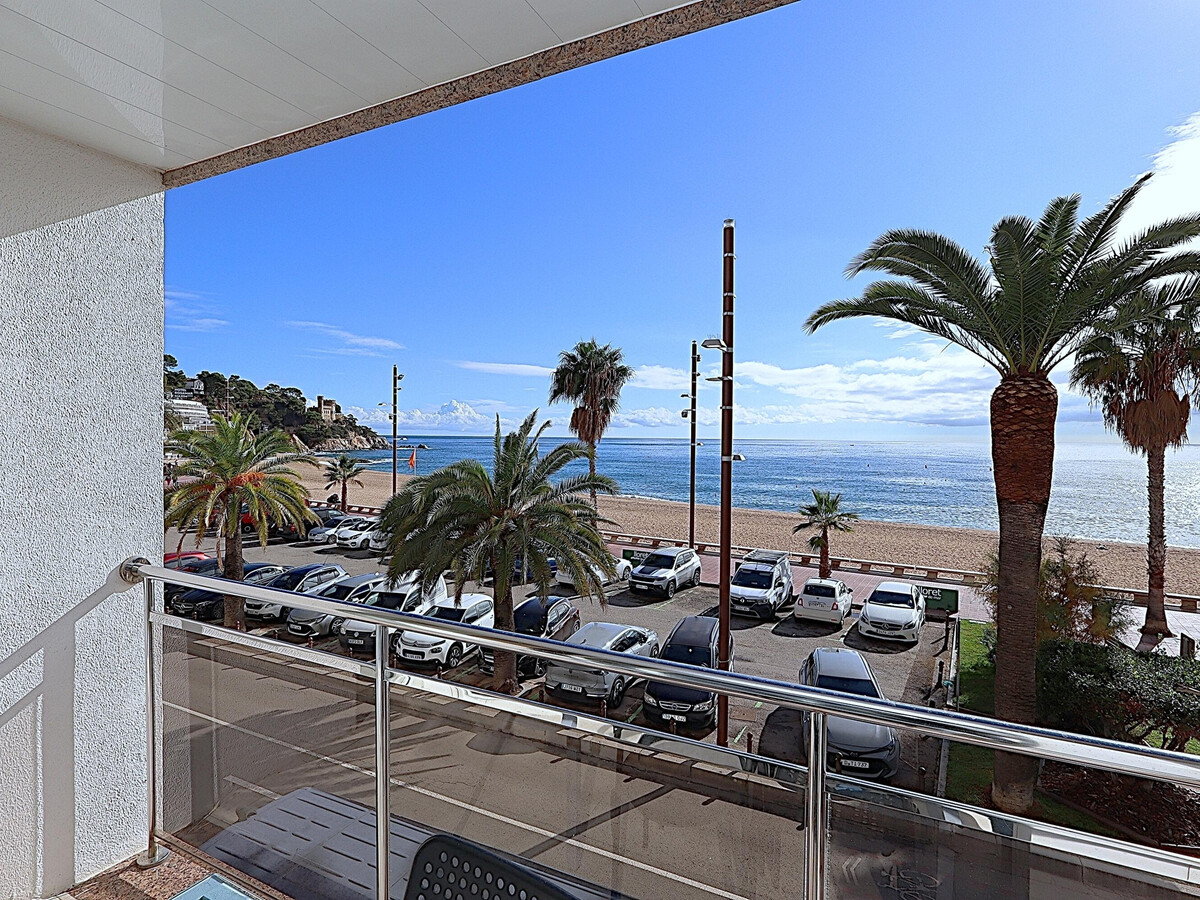 Diamonds Sea View, appartement face mer à Lloret de Mar - Photo 2