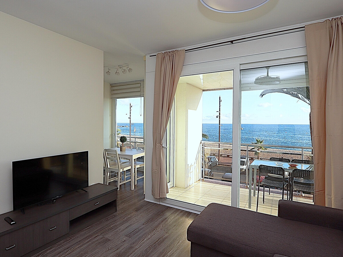 Diamonds Sea View, appartement face mer à Lloret de Mar - Photo 9