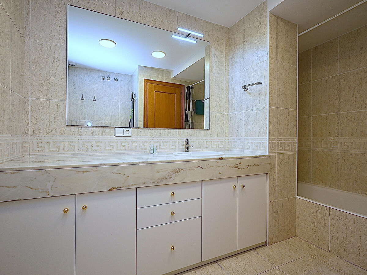 Diamonds Sea View, appartement face mer à Lloret de Mar - Photo 24
