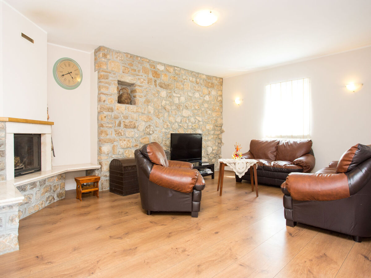 Maison Sirotnjak 1 à Lovran, 3 chambres, piscine - Photo 8