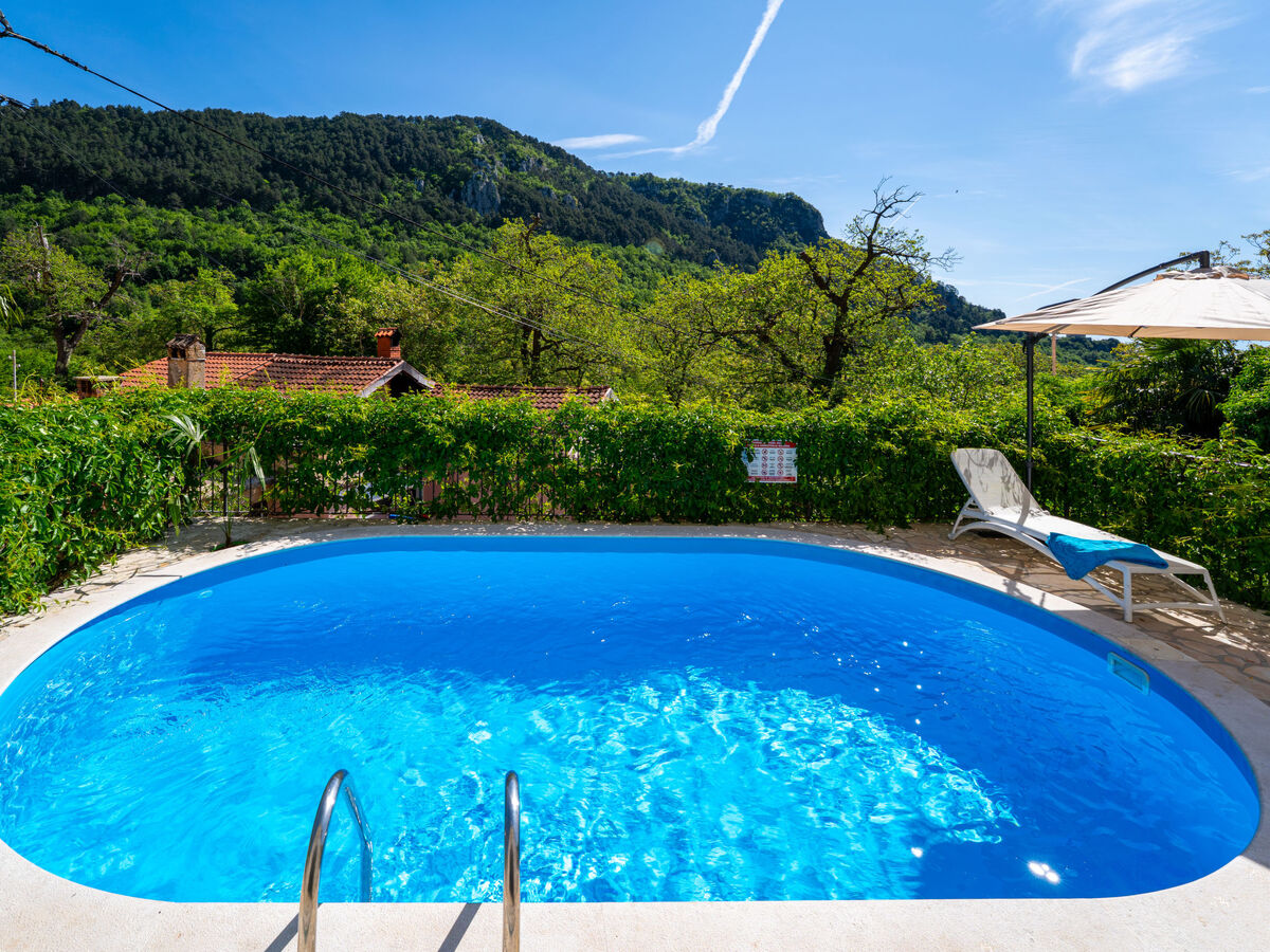 Maison Sirotnjak 1 à Lovran, 3 chambres, piscine - Photo 12