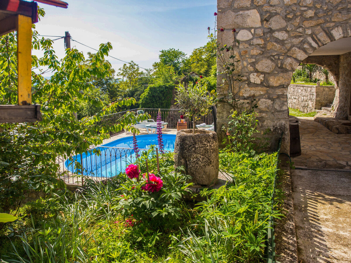 Maison Sirotnjak 1 à Lovran, 3 chambres, piscine - Photo 14