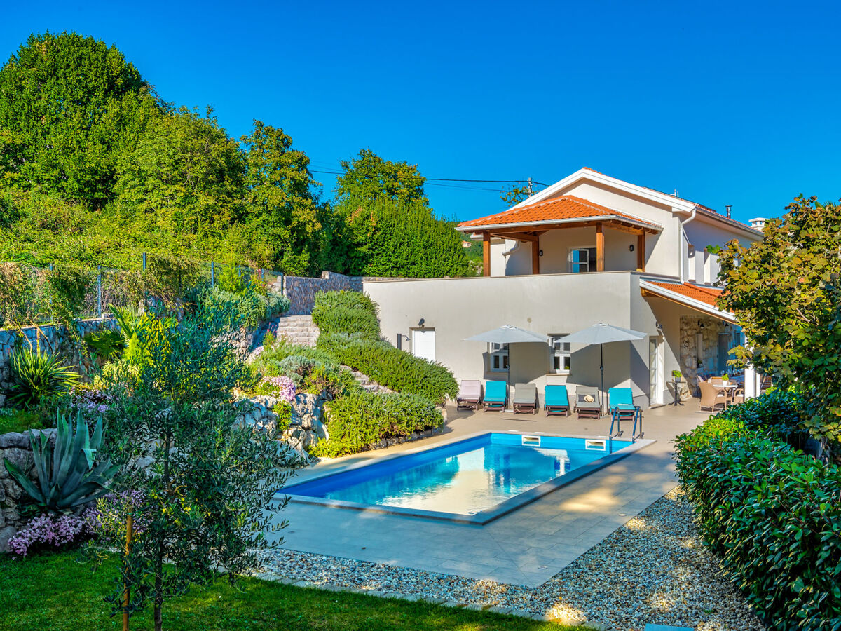 Villa Pia à Ičići : 8 personnes, piscine privée - Photo 1