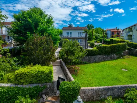 Villa Gisela à Malinska, 10 m de la mer : photo 2