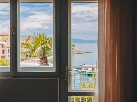 Villa Gisela à Malinska, 10 m de la mer : photo 4