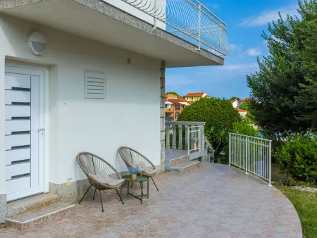 Villa Gisela à Malinska, 10 m de la mer : photo 27