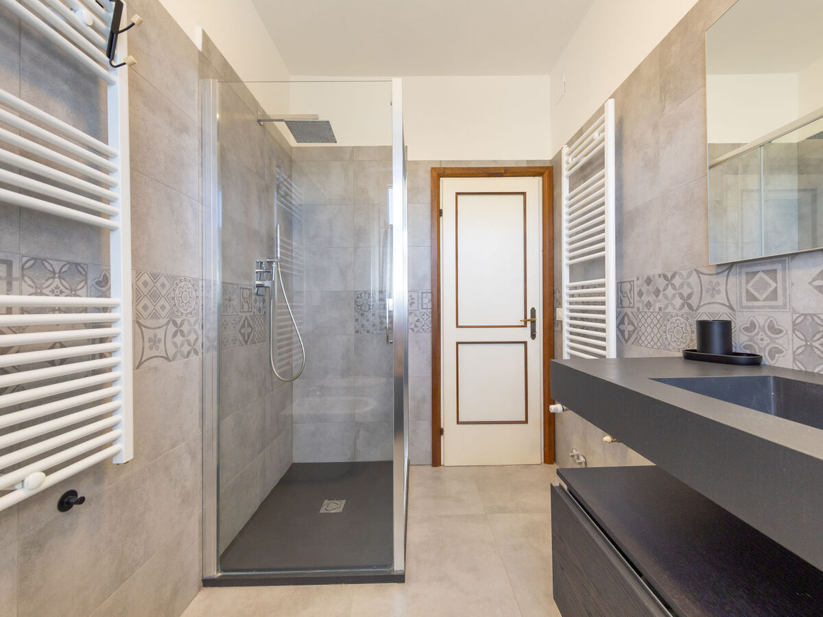 Maison Enda - 11 pers, piscine privée à Castellina Marittima - Photo 37