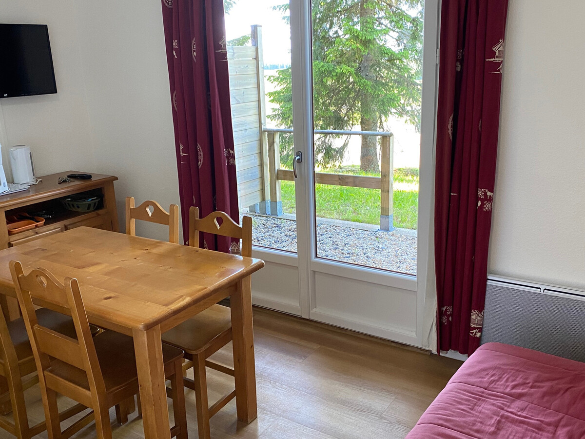 Appartement 2 pièces avec terrasse et piscine à Super-Besse - Photo 4