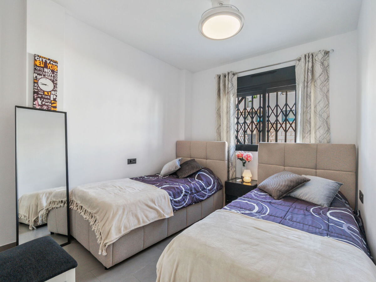 Oasis Beach 1 – Apt 88m² avec piscine à Orihuela Costa - Photo 15