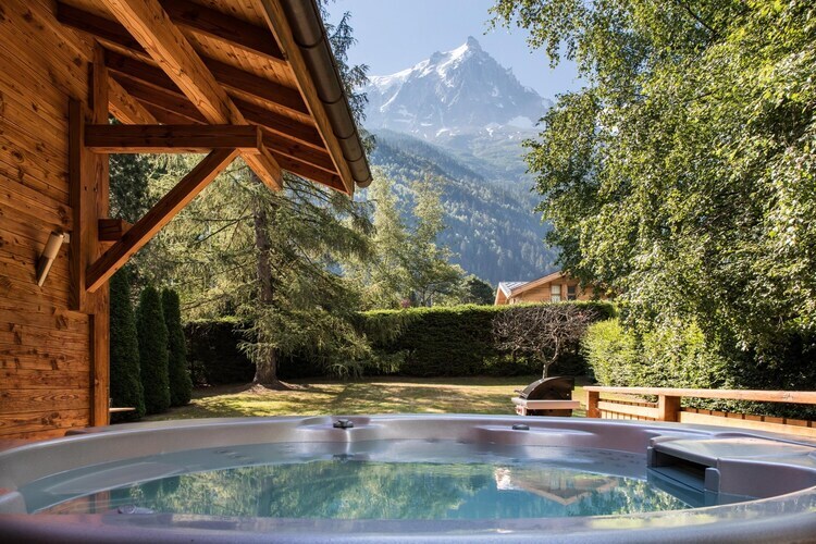 Chalet Favrands à Chamonix, vue Mont-Blanc et jacuzzi - Photo 5