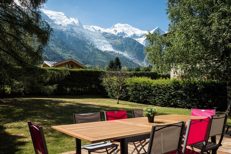 Chalet Favrands à Chamonix, vue Mont-Blanc et jacuzzi - Photo 24
