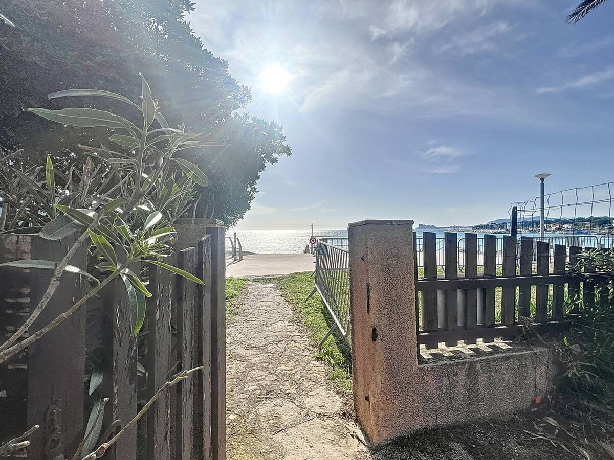 Appart 3 pièces jardin, accès direct plage Saint-Cyr - Photo 1