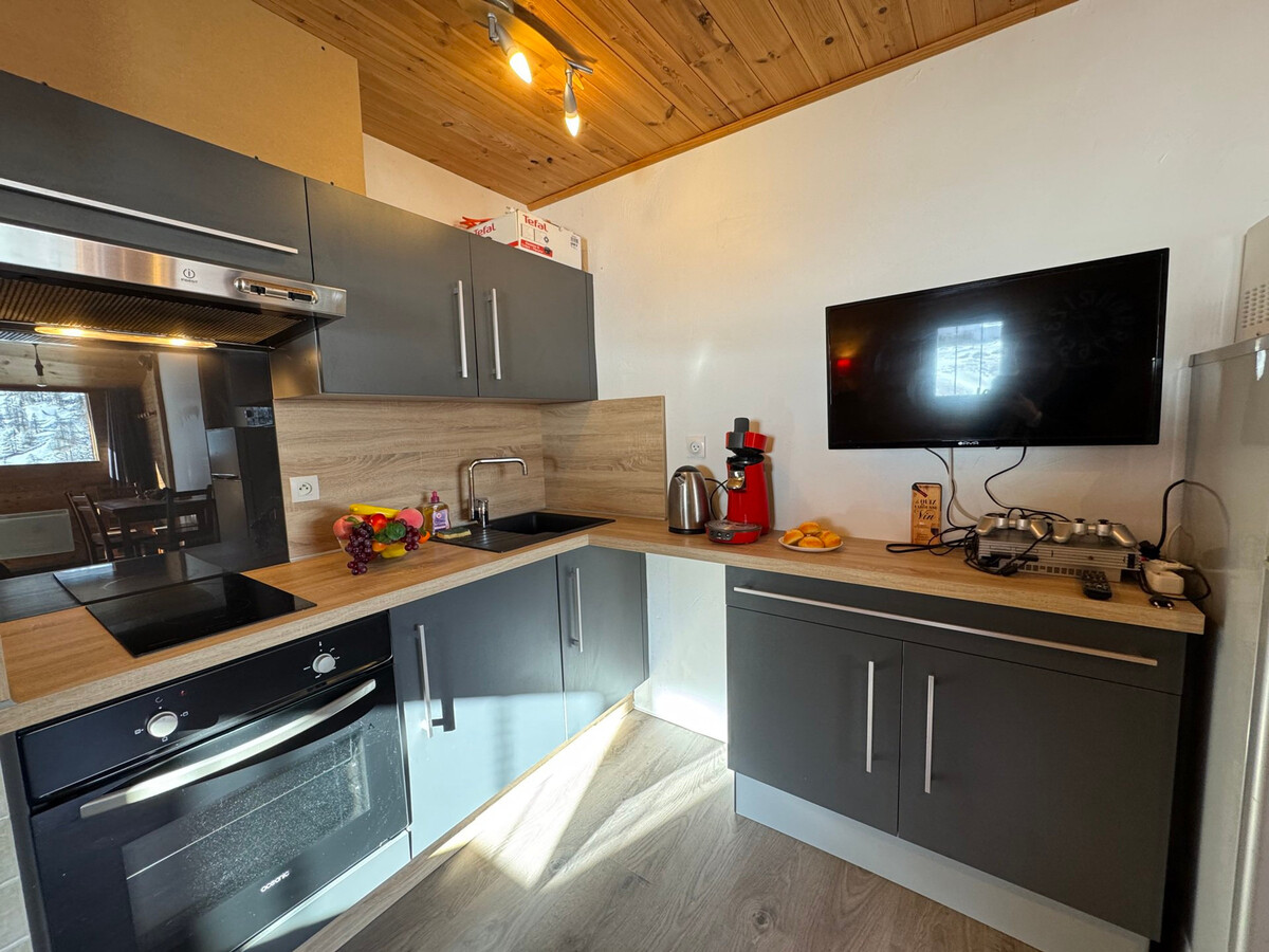 Appartement 6 pers centre Vars, parking gratuit inclus - Photo 4