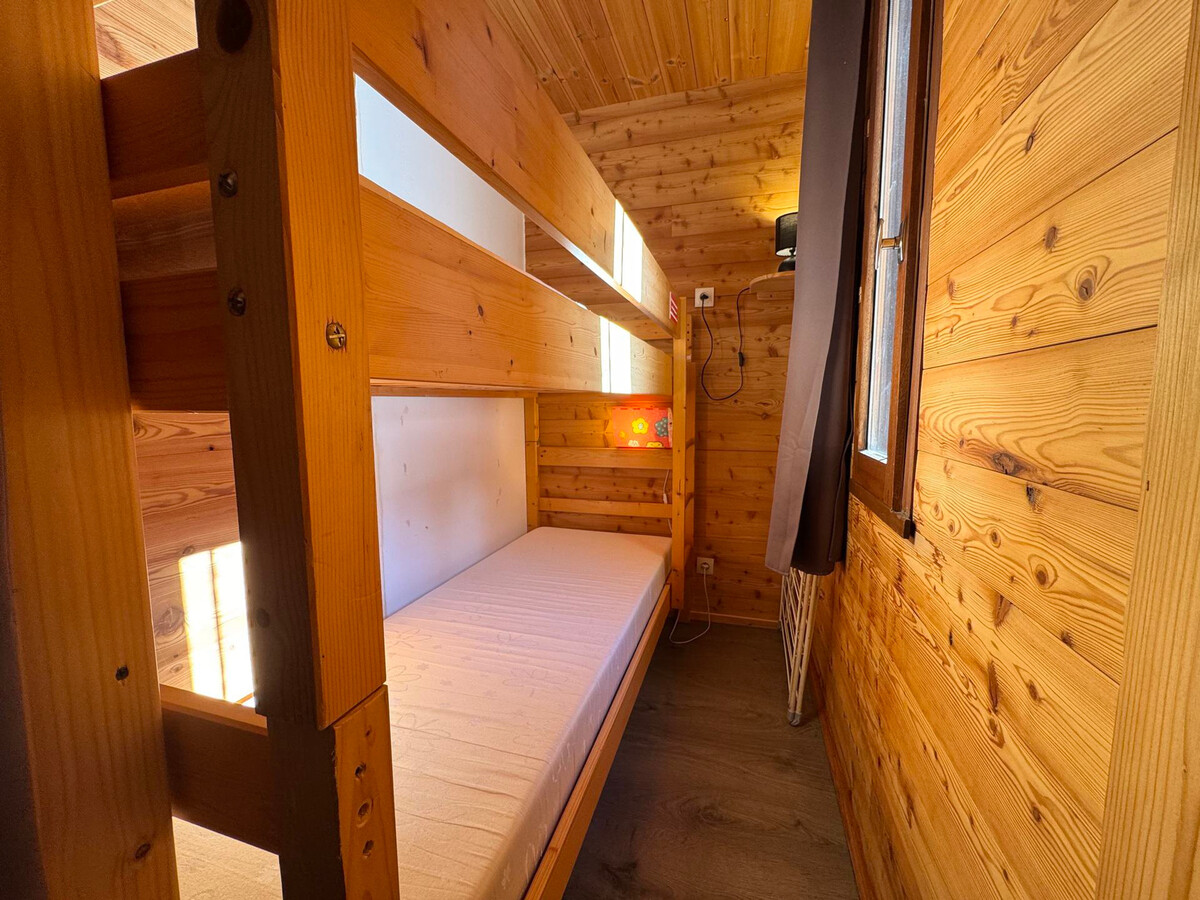 Appartement 6 pers centre Vars, parking gratuit inclus - Photo 11