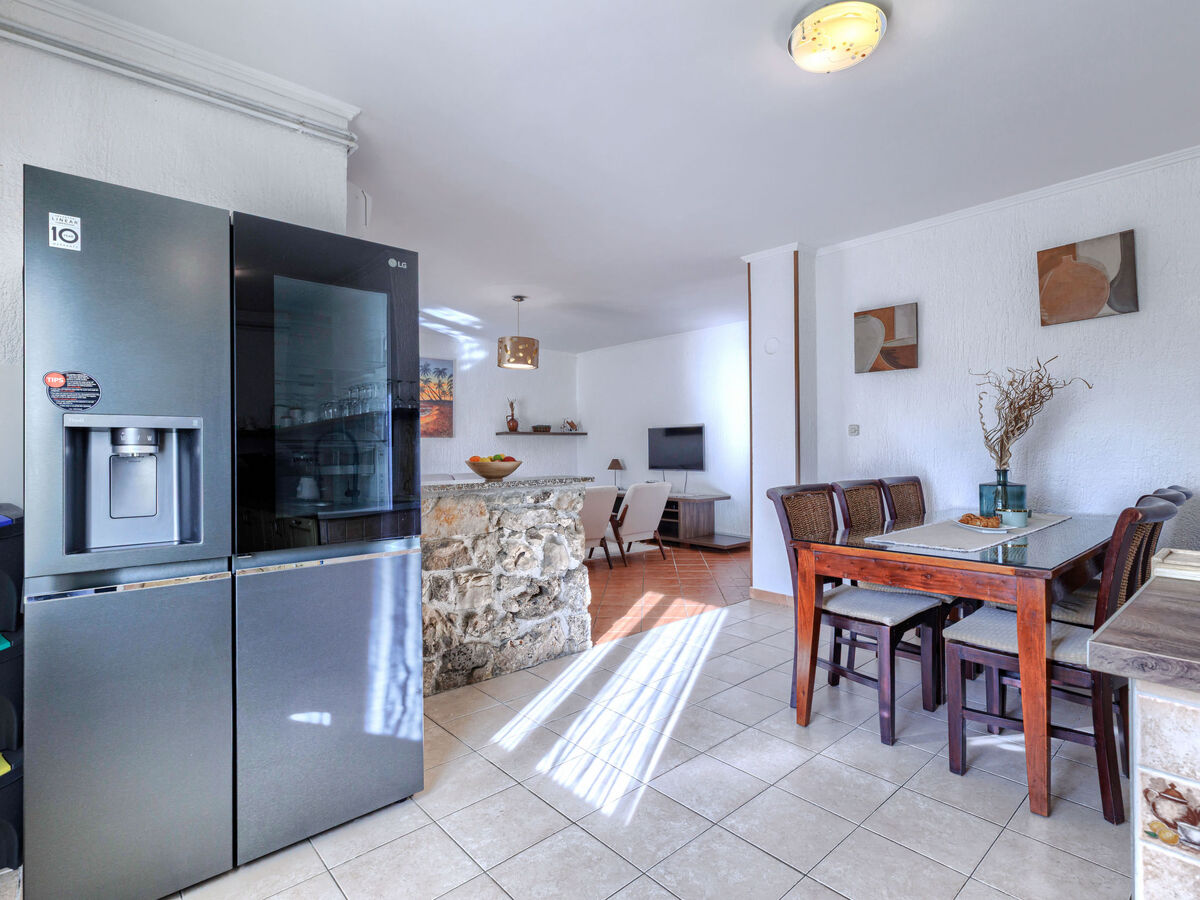 Villa Elli à Tinjan : 10 personnes, piscine privée - Photo 15