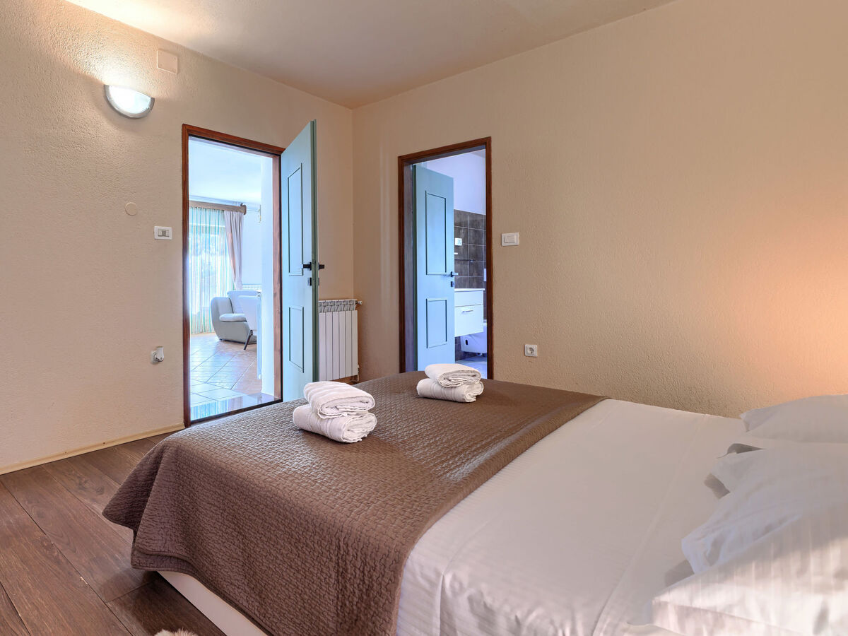 Villa Elli à Tinjan : 10 personnes, piscine privée - Photo 22