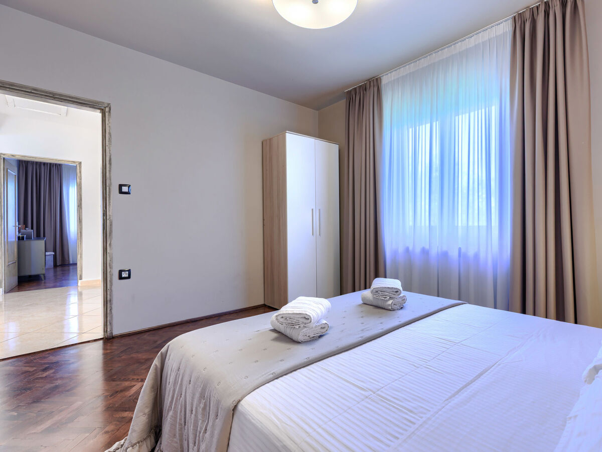 Villa Elli à Tinjan : 10 personnes, piscine privée - Photo 32