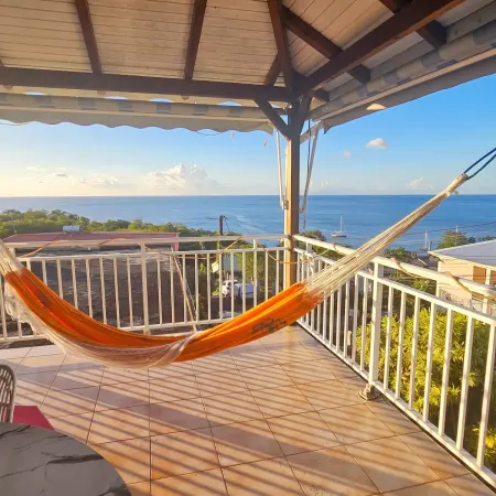 Appartement vue mer à Deshaies, piscine partagée et terrasse : photo 13