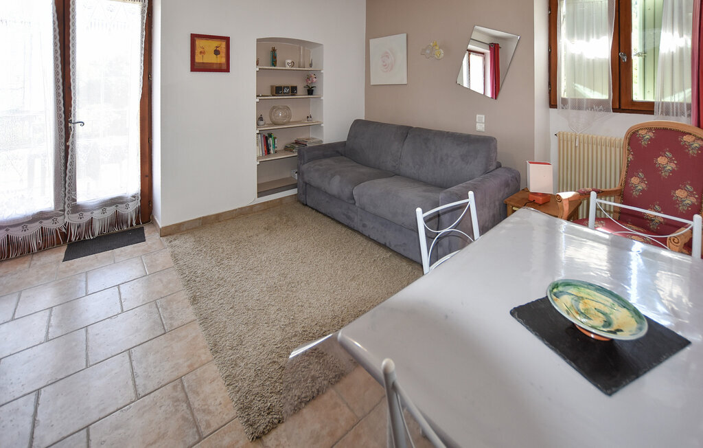 Maison 210 m² avec terrasse panoramique et 10 000 m² de jardin - Photo 7