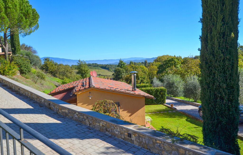 Maison mitoyenne 1 chambre avec piscine partagée en Toscane - Photo 11