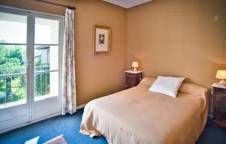 Maison de maître 17e siècle, 11 personnes, piscine : photo 7