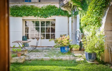 Maison de maître 17e siècle, 11 personnes, piscine : photo 16