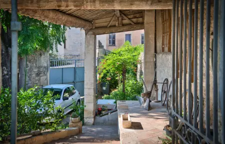 Maison de maître 17e siècle, 11 personnes, piscine : photo 23