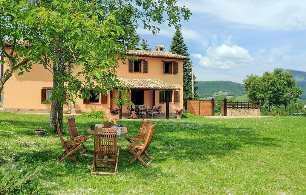 Maison 6 personnes à Valfornace - Photo 2