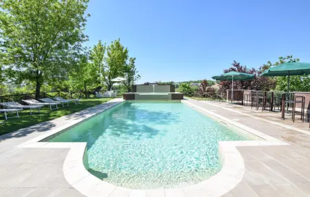 Maison 18 personnes avec piscine en Ombrie : photo 9