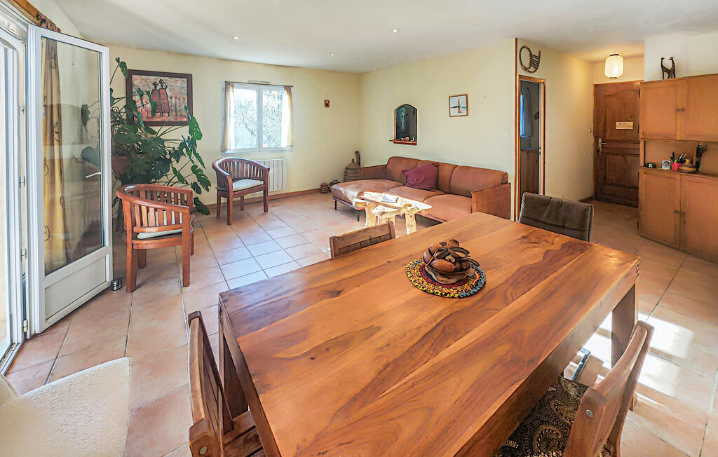 Maison 4 chambres Montbazin, jardin clôturé et terrasse - Photo 4