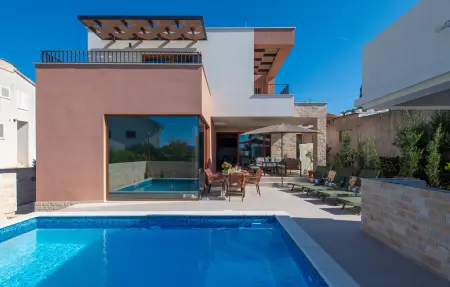 Location maison de vacances à Brodarica