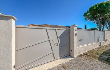 Maison 3 chambres avec piscine privée à Cabannes : photo 10