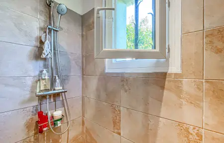 Maison 3 chambres avec piscine privée à Cabannes : photo 17