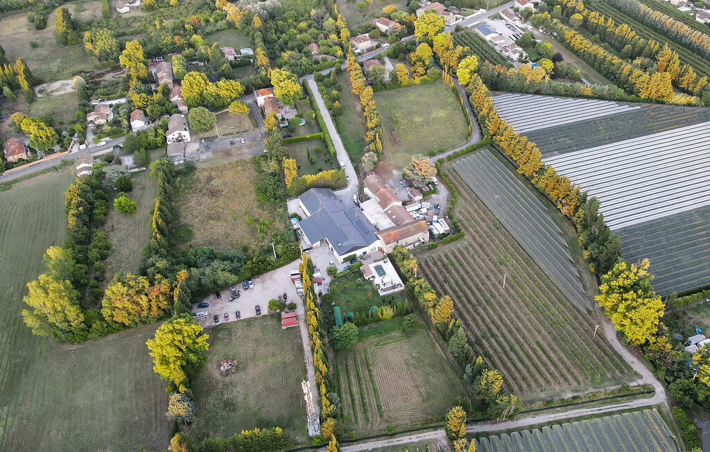 Maison 8 personnes avec piscine privée à Cabannes - Photo 2