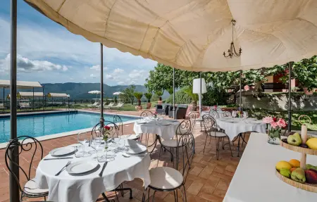 Maison 7 chambres avec piscine à Rivodutri : photo 2