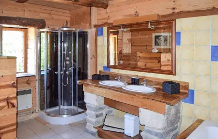 Maison 18ème siècle avec piscine aux Mages : photo 34