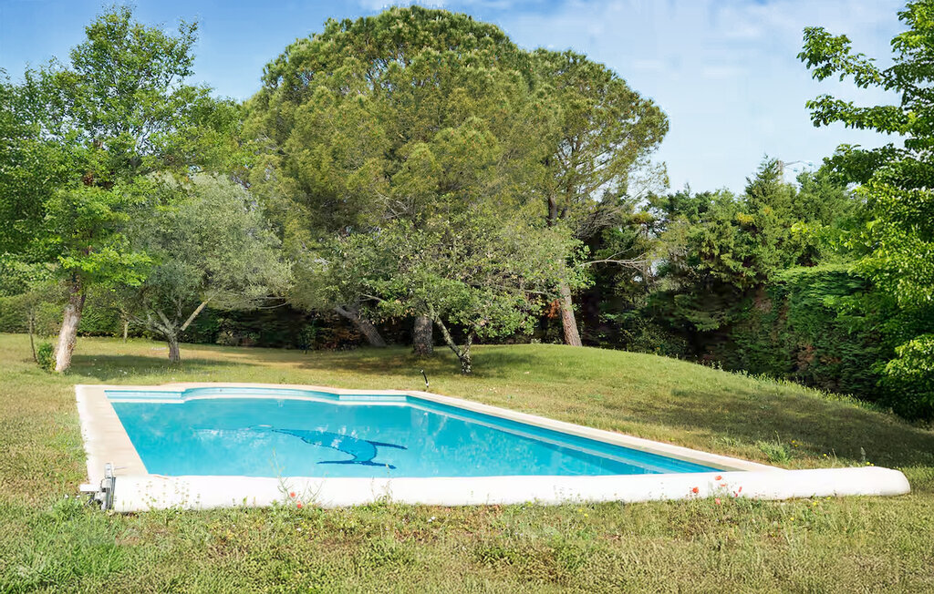 Mas de 260 m² avec piscine privée près d'Uzès - Photo 1