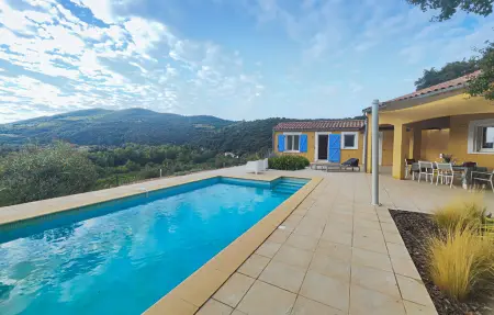 Location maison à Roquebrun