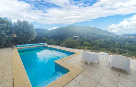 Maison 8 pers. Roquebrun, piscine chauffée et vue panoramique : photo 11