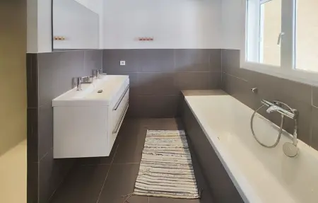 Maison 8 pers. Roquebrun, piscine chauffée et vue panoramique : photo 29