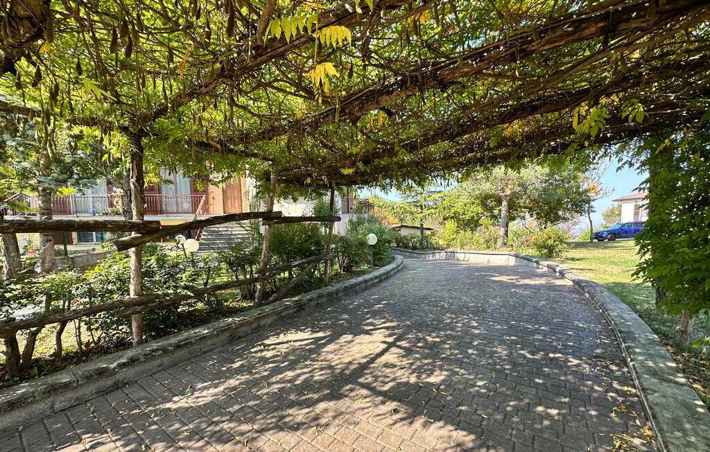 Maison 5 chambres avec jardin clôturé à Pozzol Groppo - Photo 9